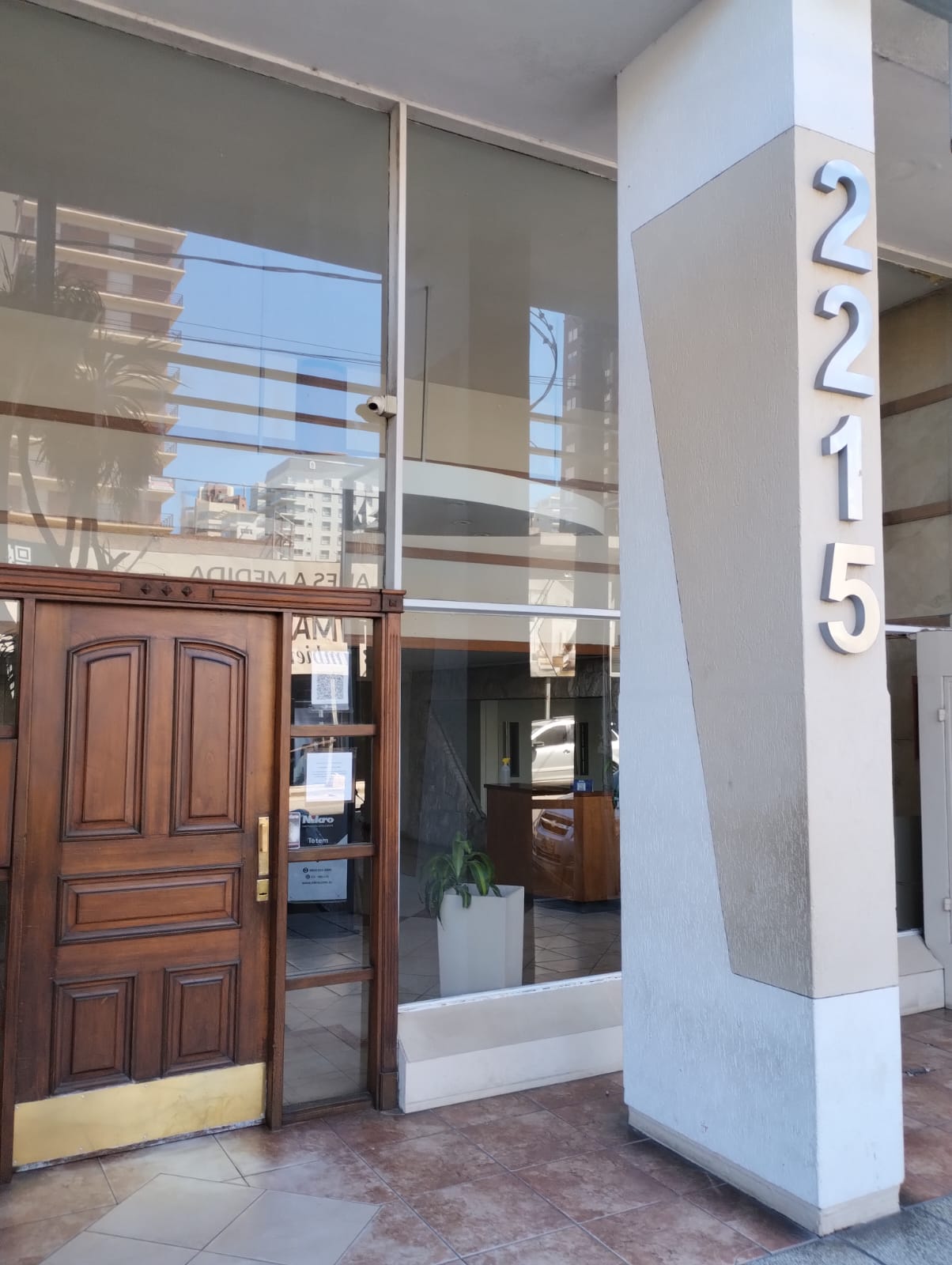 INMUEBLE sito en calle GÜEMES N° 2215/31/47, Edif EIFFEL VIII, Piso 3° Dto. "A" de Mar del Plata.