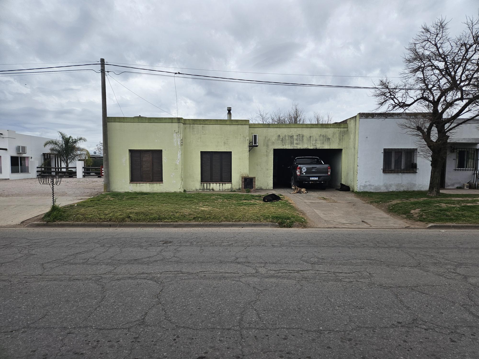 100 % Vivienda con frente sobre calle Guemes nro. 269 de la ciudad de Treinta de Agosto.Pdo. TL