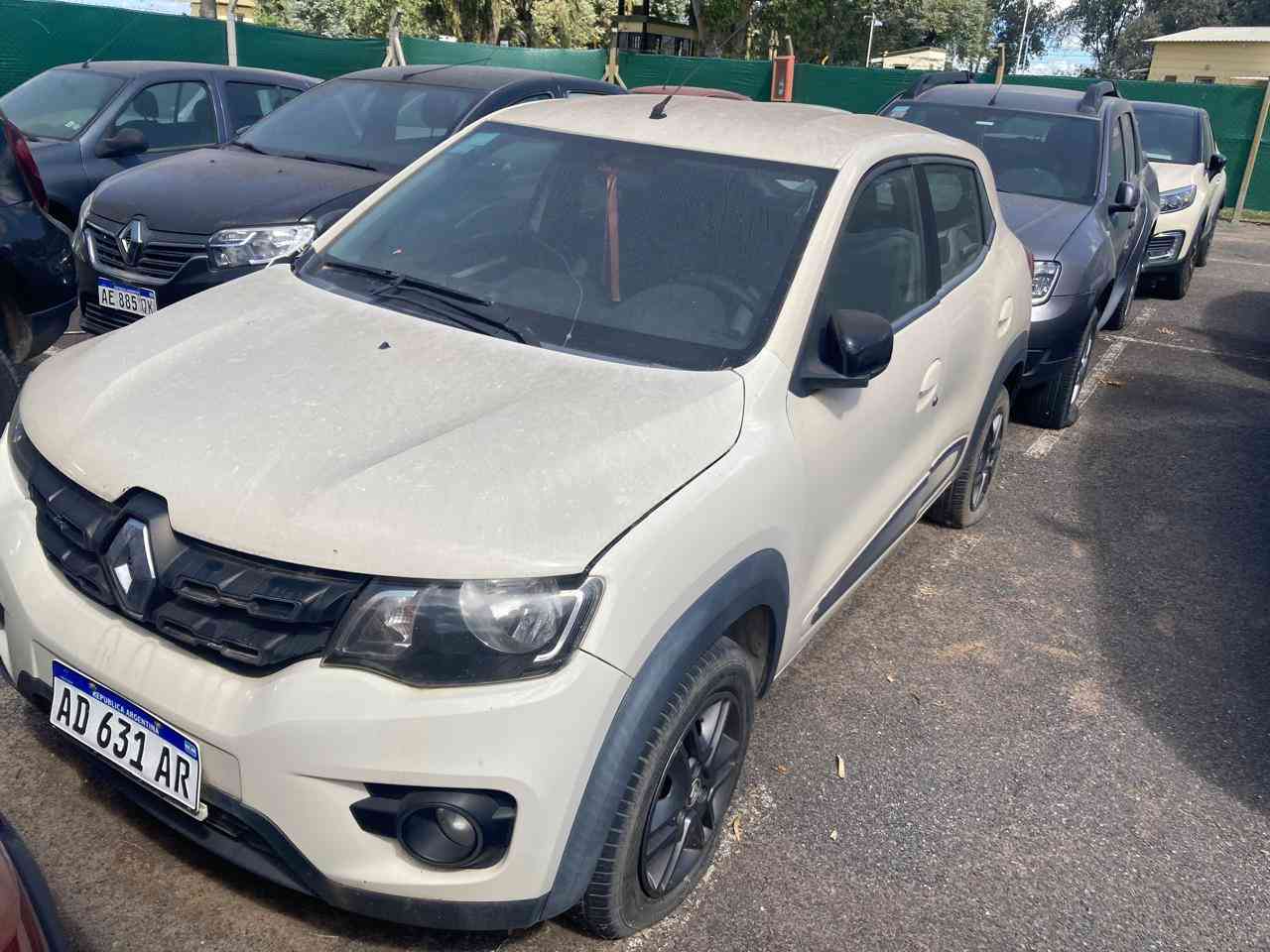 Subasta Mueble R: Automotor Marca: RENAULT; Modelo: KWID ICONIC 1.0; Dominio: AD631AR.-